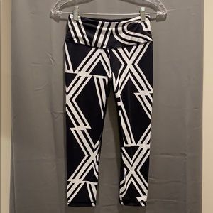 Victoria Secret VSX sport leggings size XS